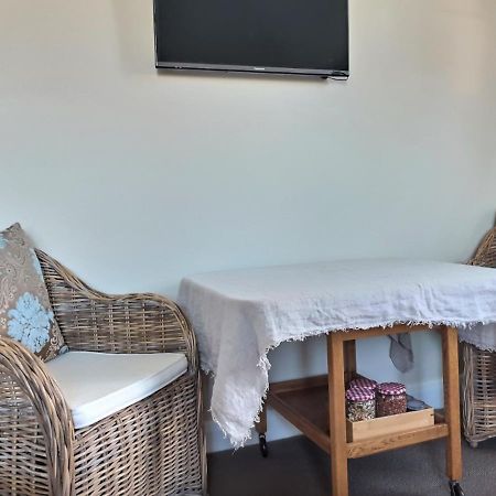 Lavender Lodge Тауранга Экстерьер фото